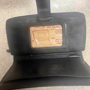 Buxton Wallet